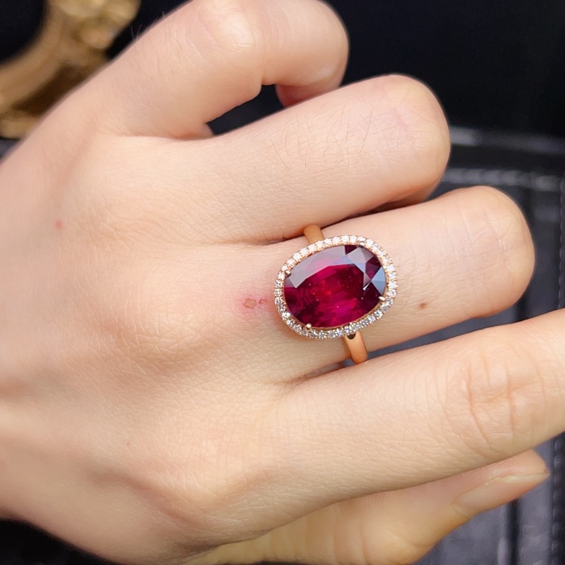 14k Gold 6.05 Ctw Natural Garnet & Diamond Ring - 5
