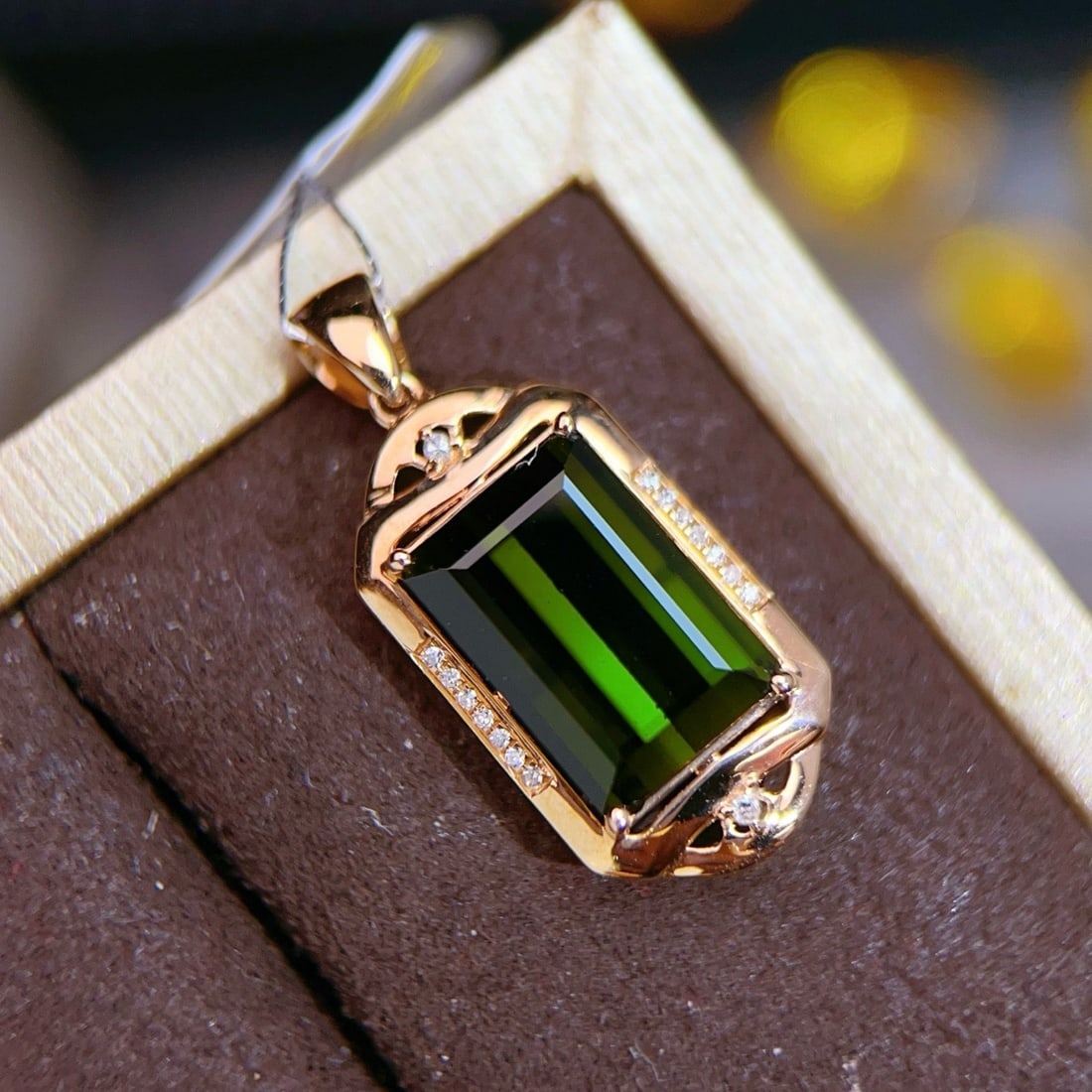 14k Gold 5.30 Ctw Natural Tourmaline & Diamond Pendant( Without Chain ) - 2