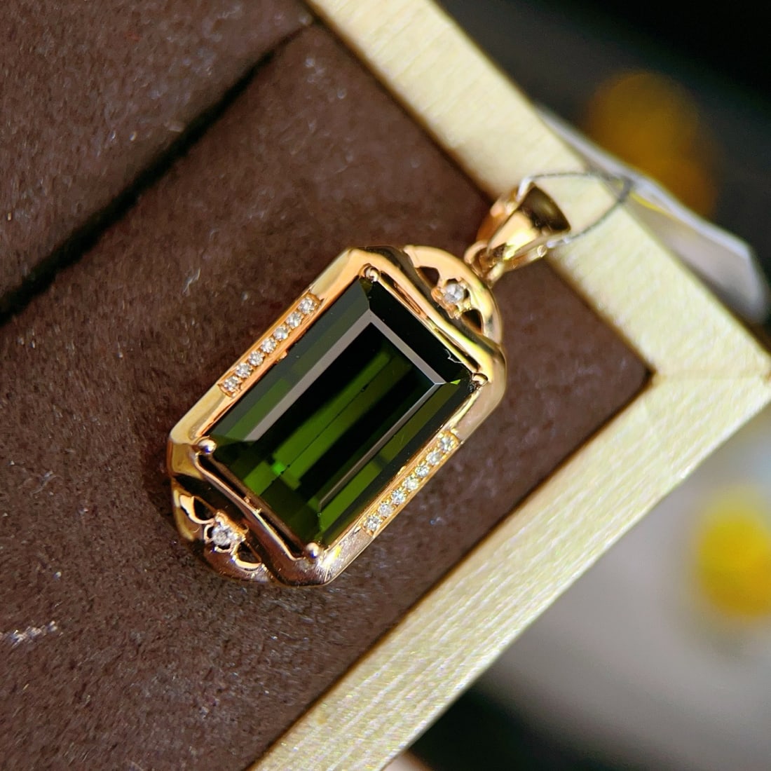 14k Gold 5.30 Ctw Natural Tourmaline & Diamond Pendant( Without Chain ) - 3