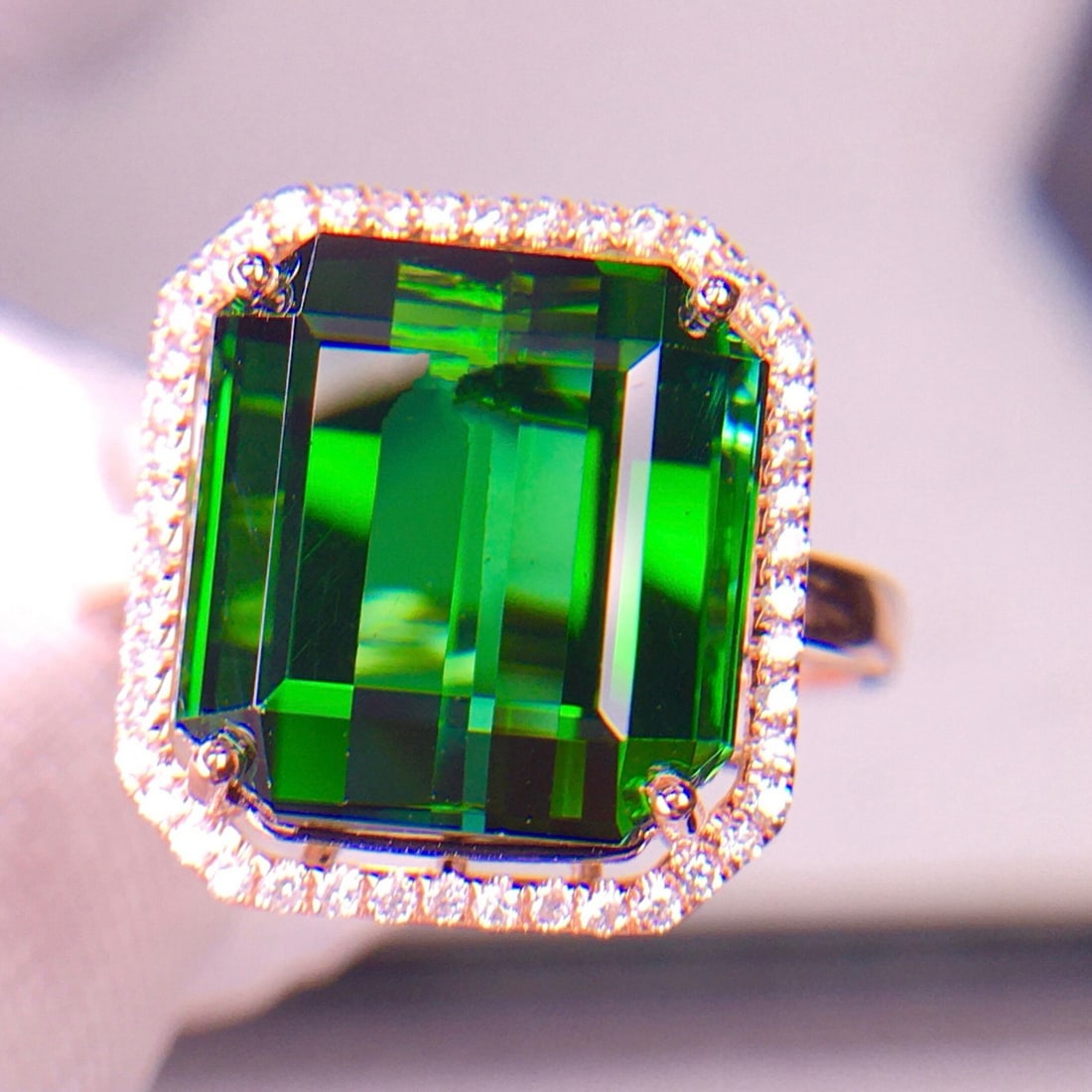 14k Gold 8.9 Ct Natural Tourmaline & Diamond Ring - 4