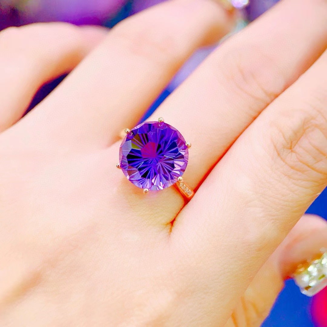 14k Gold 7.15 Ct Natural Amethyst & Diamond Ring - 2