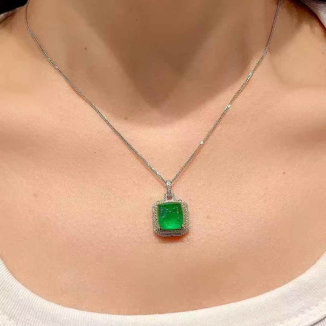 14k Gold 6.8 Ct Natural Emerald & Diamond Pendant( Without Chain ) - 2