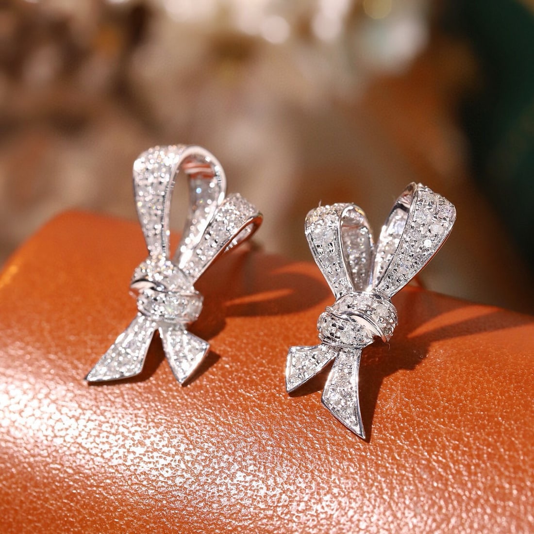 14k Gold 0.52 Ct Natural H Diamond Earrings - 4