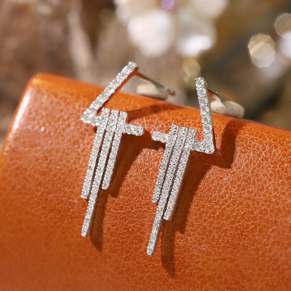 14k Gold 0.3 Ct Natural H Diamond Earrings - 7