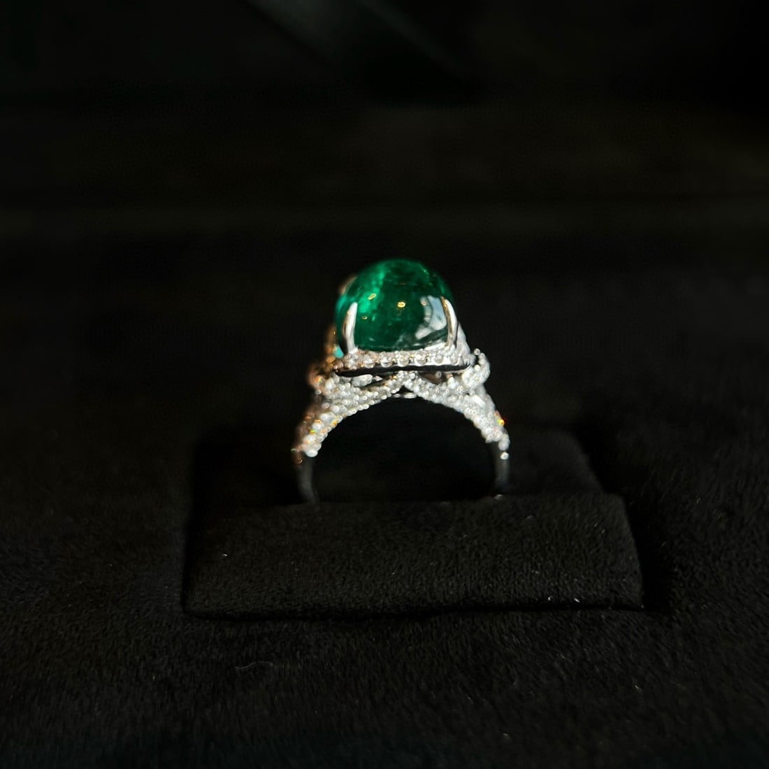 14k Gold 8.39 Ctw Natural Emerald & Lab Grown Diamond Ring - 3