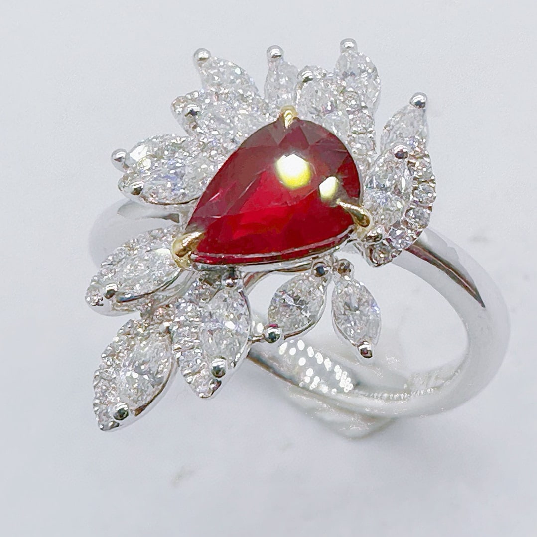 14k Gold 2.06 Ctw Natural Ruby & Diamond Ring - 3