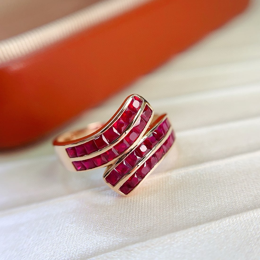 14k Gold 2.4 Ct Natural Ruby & Diamond Ring: Ref:231060009 // gold content:14k gold // ring size:7. 25us // // main gemstone:ruby // shape:princess // carat weight:2. 4ct // color:red // treatment:natural // // adjacent gemstone 2 : diamond //