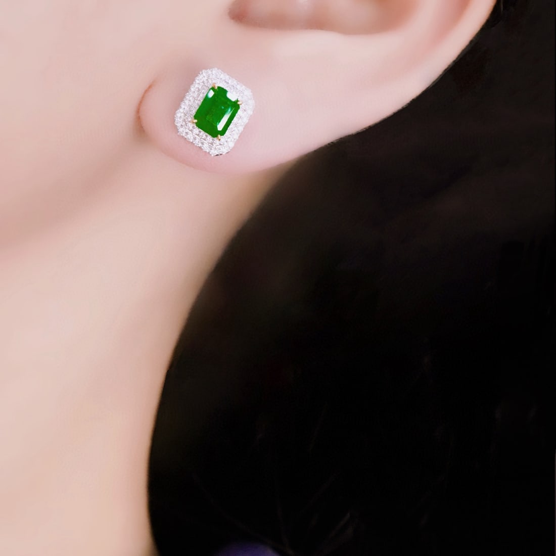 14k Gold 2.26 Ctw Vivid Green Natural Emerald & Diamond Earrings - 5
