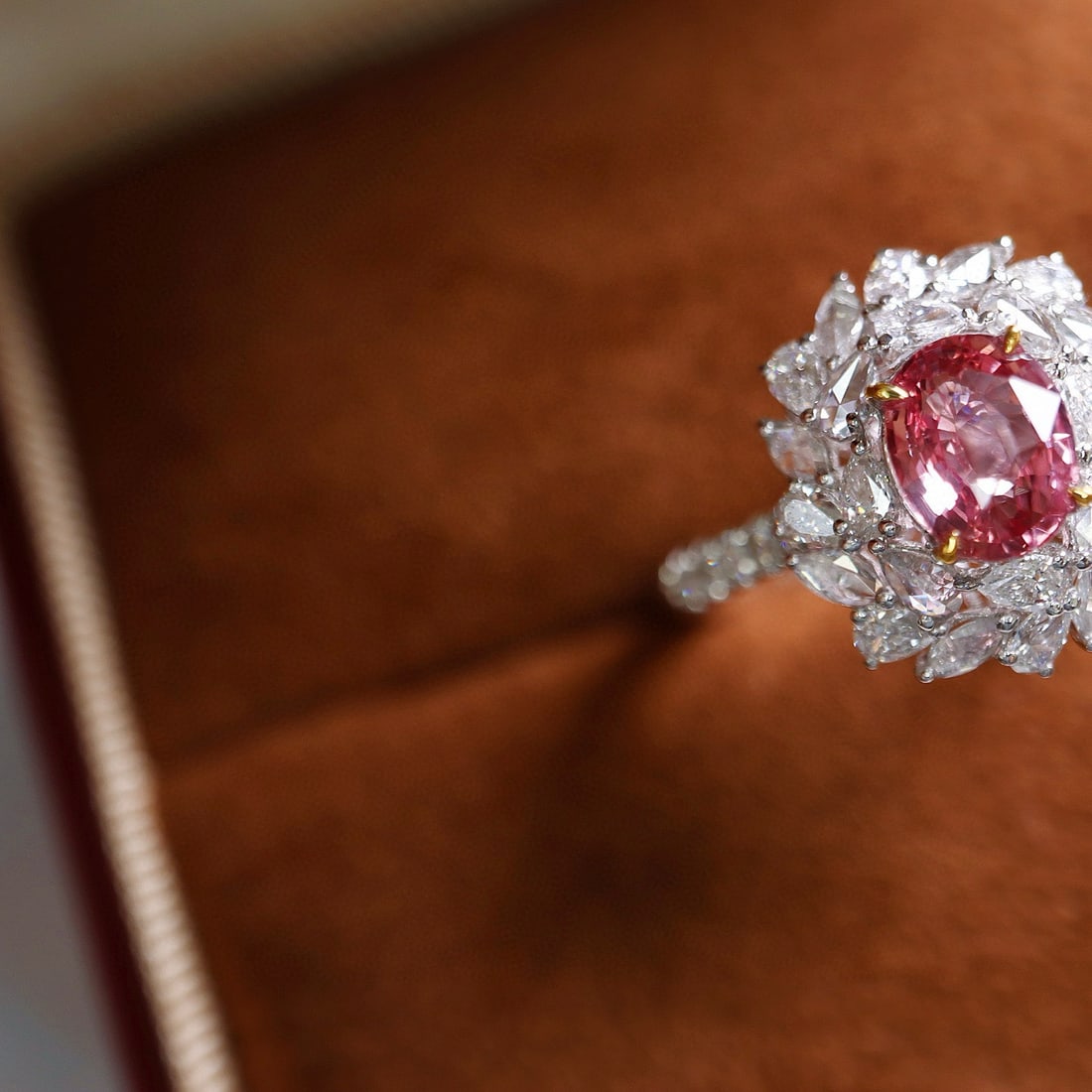 14k Gold 1.95 Ctw Natural Padparadscha Sapphire & Diamond Ring - 5