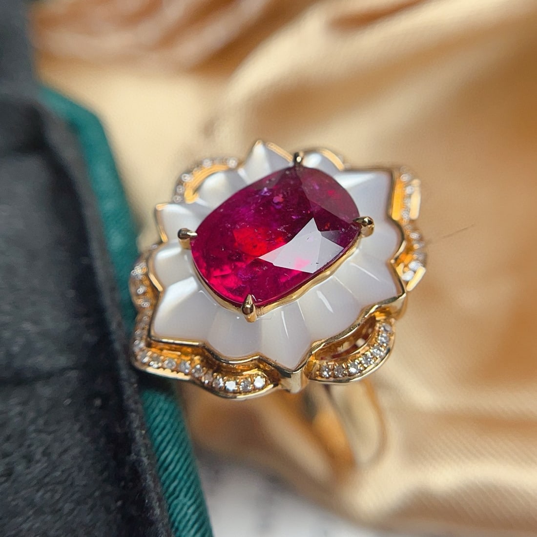 14k Gold 3.35 Ct Natural Tourmaline & Diamond Ring/pendant( Without Chain ) - 2