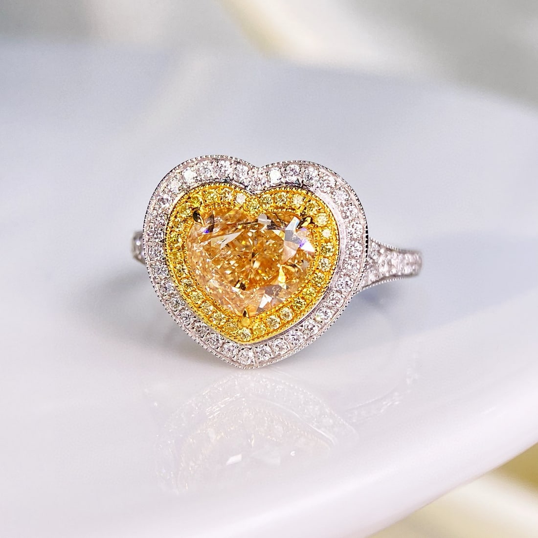14k Gold 2.46 Ctw Natural Yellow Diamond & Diamond Ring - 2