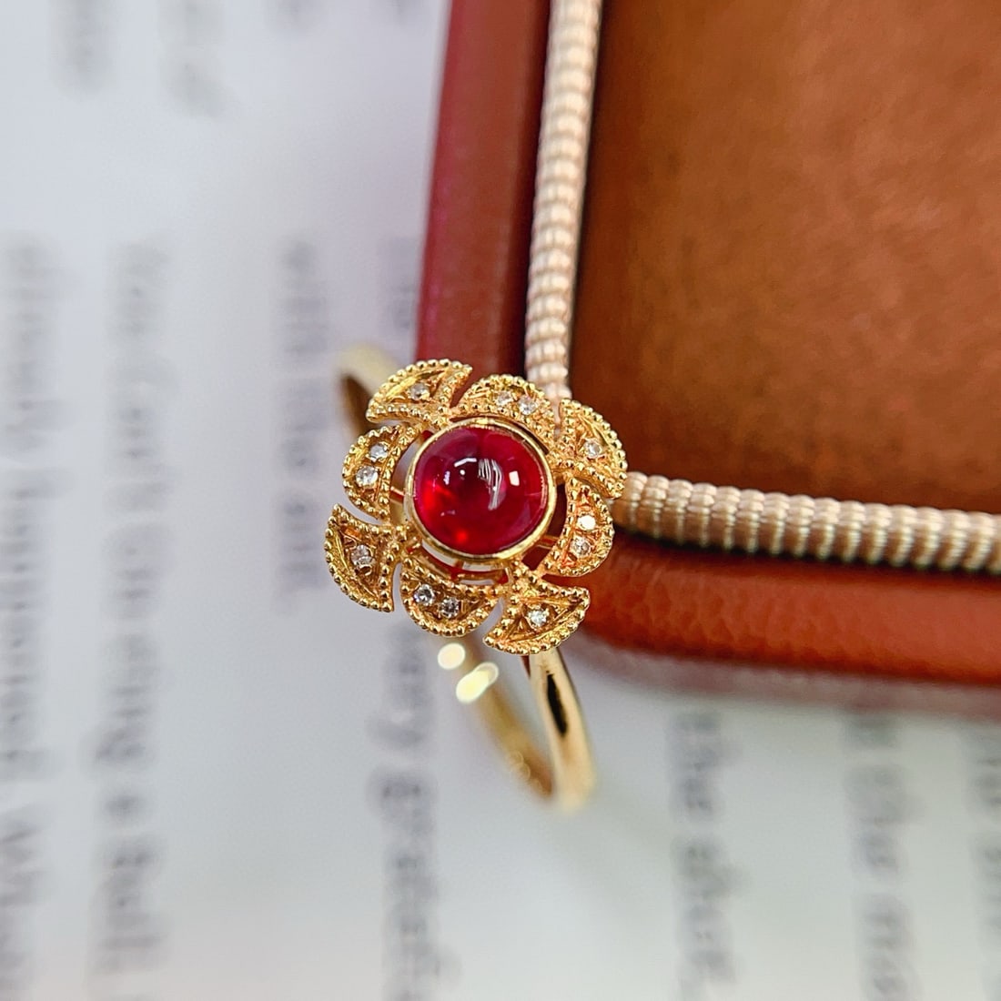 14k Gold 0.50 Ct Natural Ruby & Diamond Ring: Ref:231060032 // gold content:14k gold // ring size:7. 25us // // main gemstone:ruby // shape:round // carat weight:0. 50ct // color:red // treatment:natural // cut grade:g // // adjacent gemstone 2