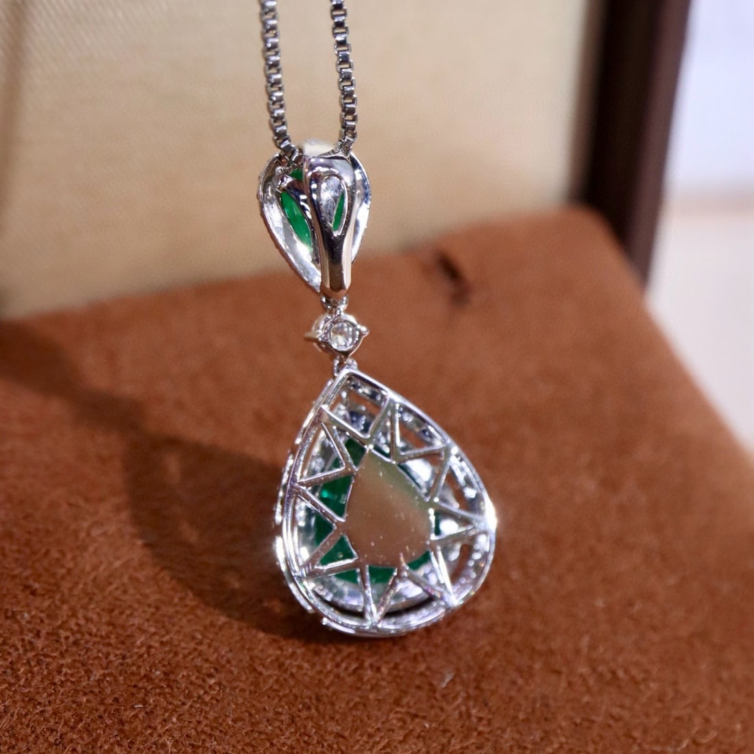 14k Gold 2.74 Ctw Natural Emerald & Diamond Pendant( Without Chain ) - 3