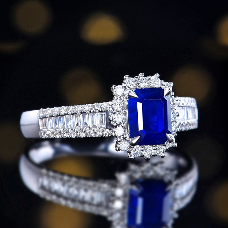 14k Gold 1.67 Ctw Vivid Blue Natural Sapphire & Diamond Ring - 3