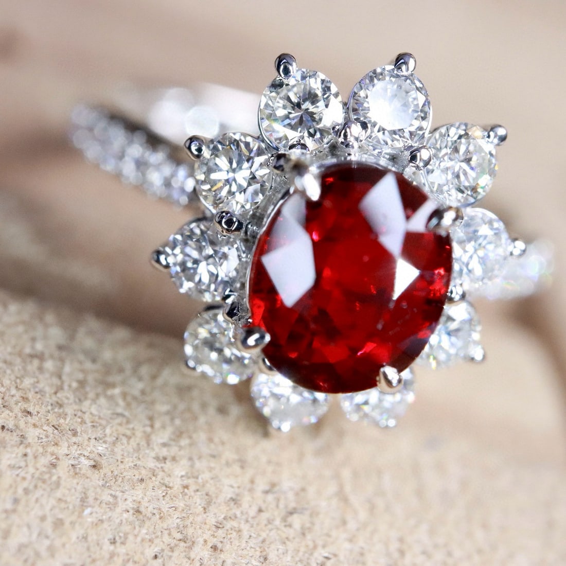 14k Gold 1.66 Ctw Natural Ruby & Diamond Ring: Ref:231060049 // gold content:14k gold // ring size:7. 25us // // main gemstone:ruby // shape:oval // carat weight:1. 02ct // color:pigeonblood red // treatment:natural // // adjacent gemstone 2 :
