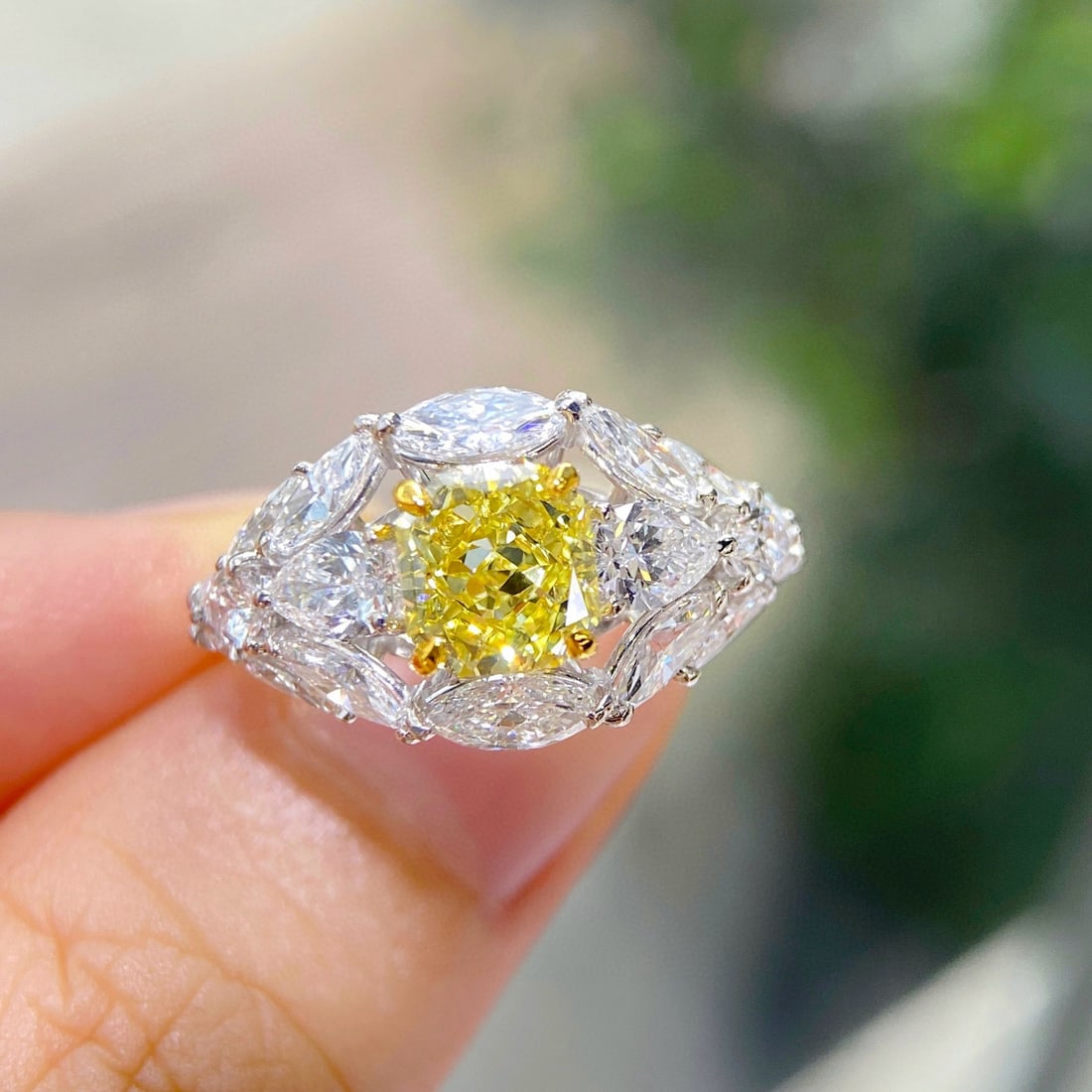 Gia Certified 14k Gold 3.37 Ctw Natural Yellow Diamond & Diamond Ring - 3