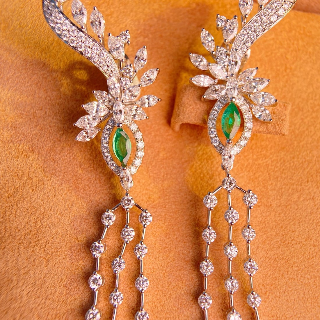 14k Gold 9.01 Ctw Natural Emerald & Diamond Earrings - 3