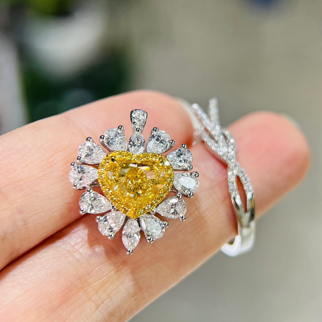 Gia Certified 14k Gold 3.76 Ctw Natural Yellow Diamond & Diamond Ring/pendant( Without Chain ) - 3