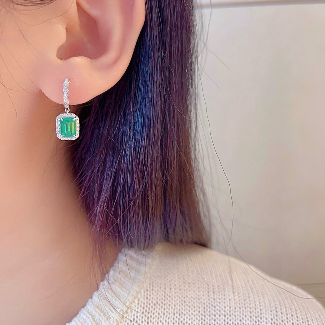 14k Gold 2.65 Ctw Natural Emerald & Diamond Earrings - 3