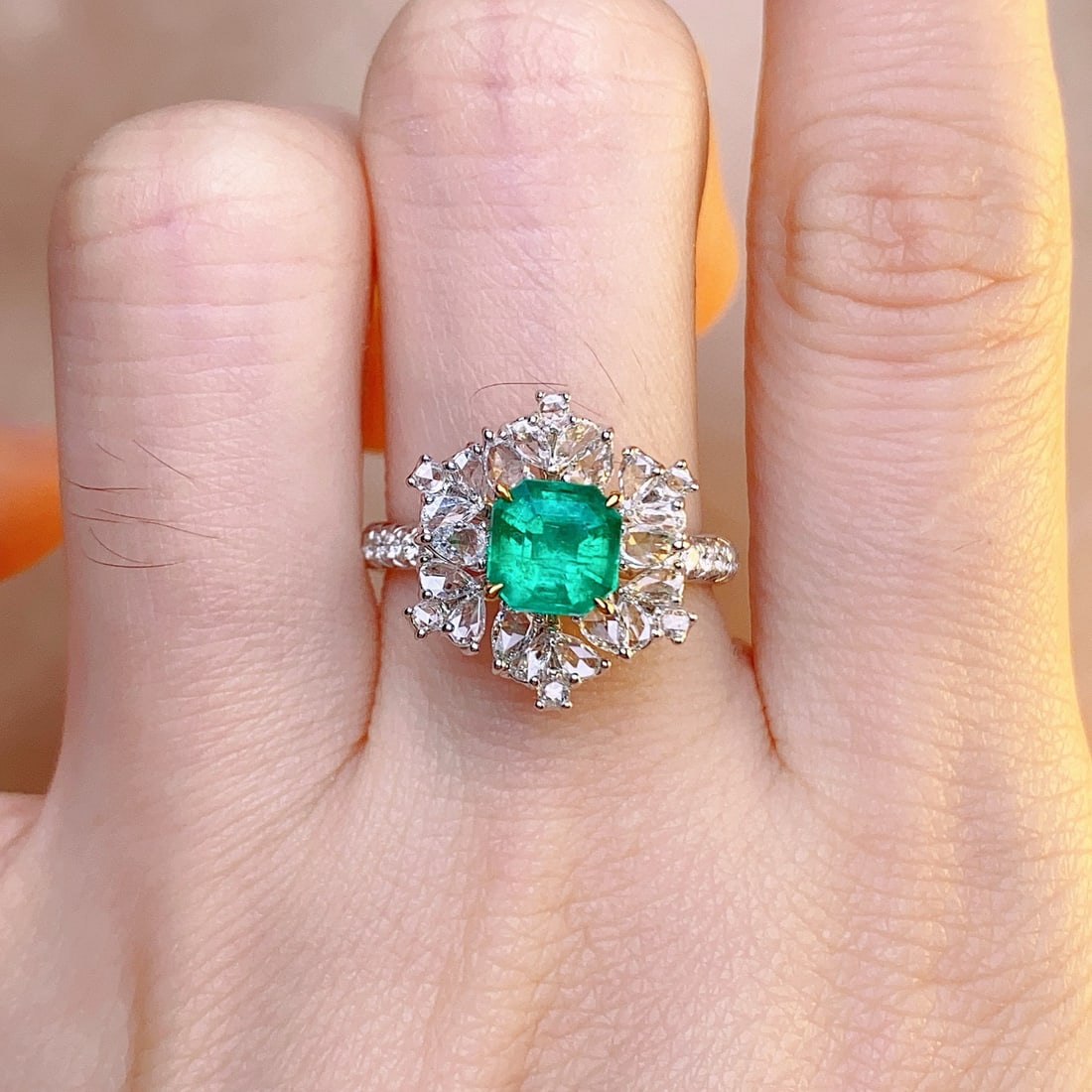 14k Gold 2.06 Ctw Natural Emerald & Diamond Ring - 6