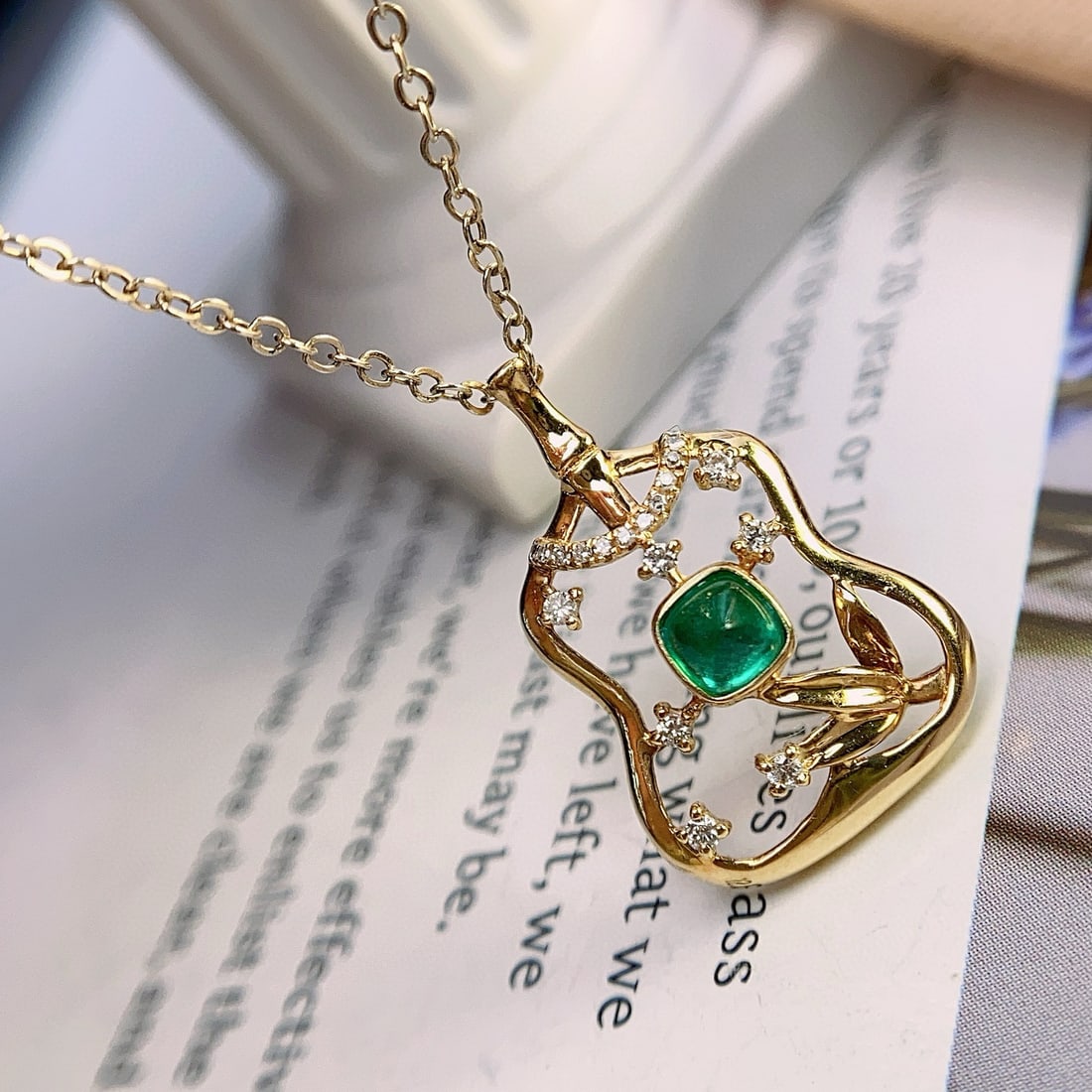 14k Gold 0.40 Ct Vivid Green Natural Emerald & Diamond Pendant( Without Chain ) - 2