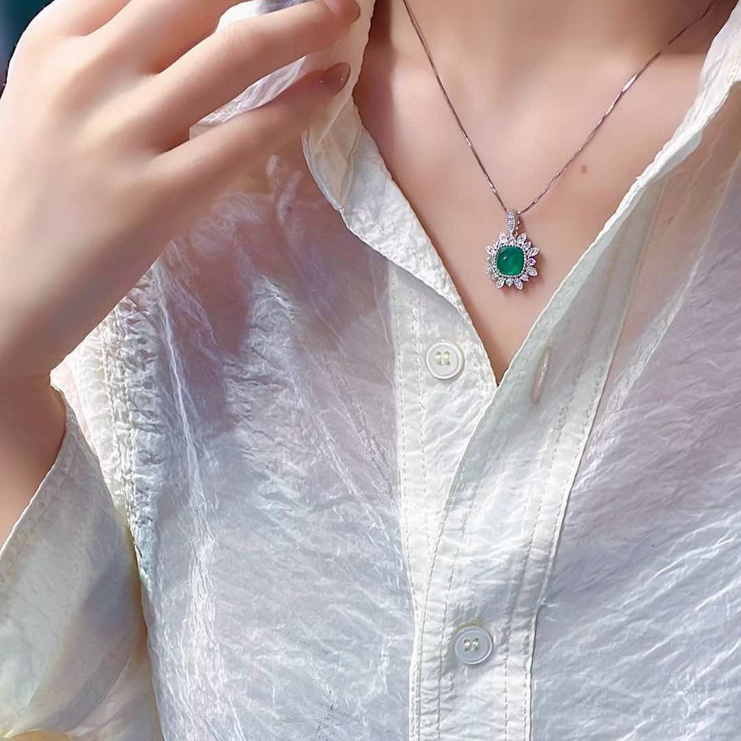 14k Gold 2.98 Ctw Vivid Green Natural Emerald & Diamond Pendant( Without Chain ) - 7