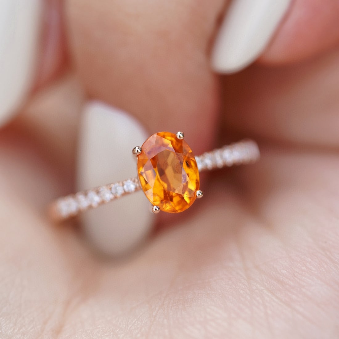 14k Gold 1.3 Ct Natural Spessartine & Diamond Ring: Ref:231060139 // gold content:14k gold // ring size:7. 25us // // main gemstone:spessartine // shape:oval // carat weight:1. 3ct // color:orange // treatment:natural // // adjacent gemstone 2 :