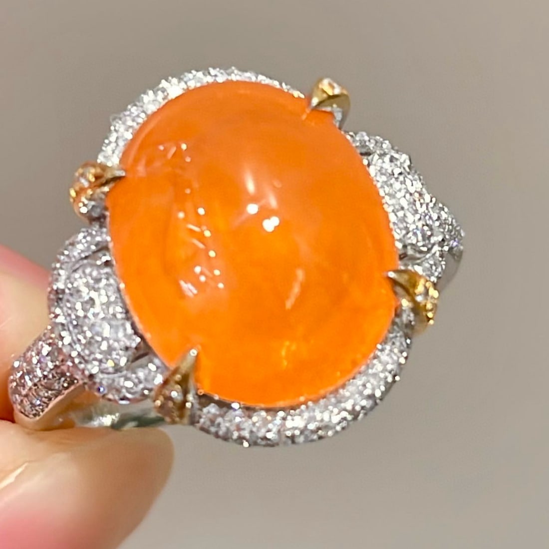 14k Gold 9.32 Ct Natural Spessartine & Diamond Ring - 2