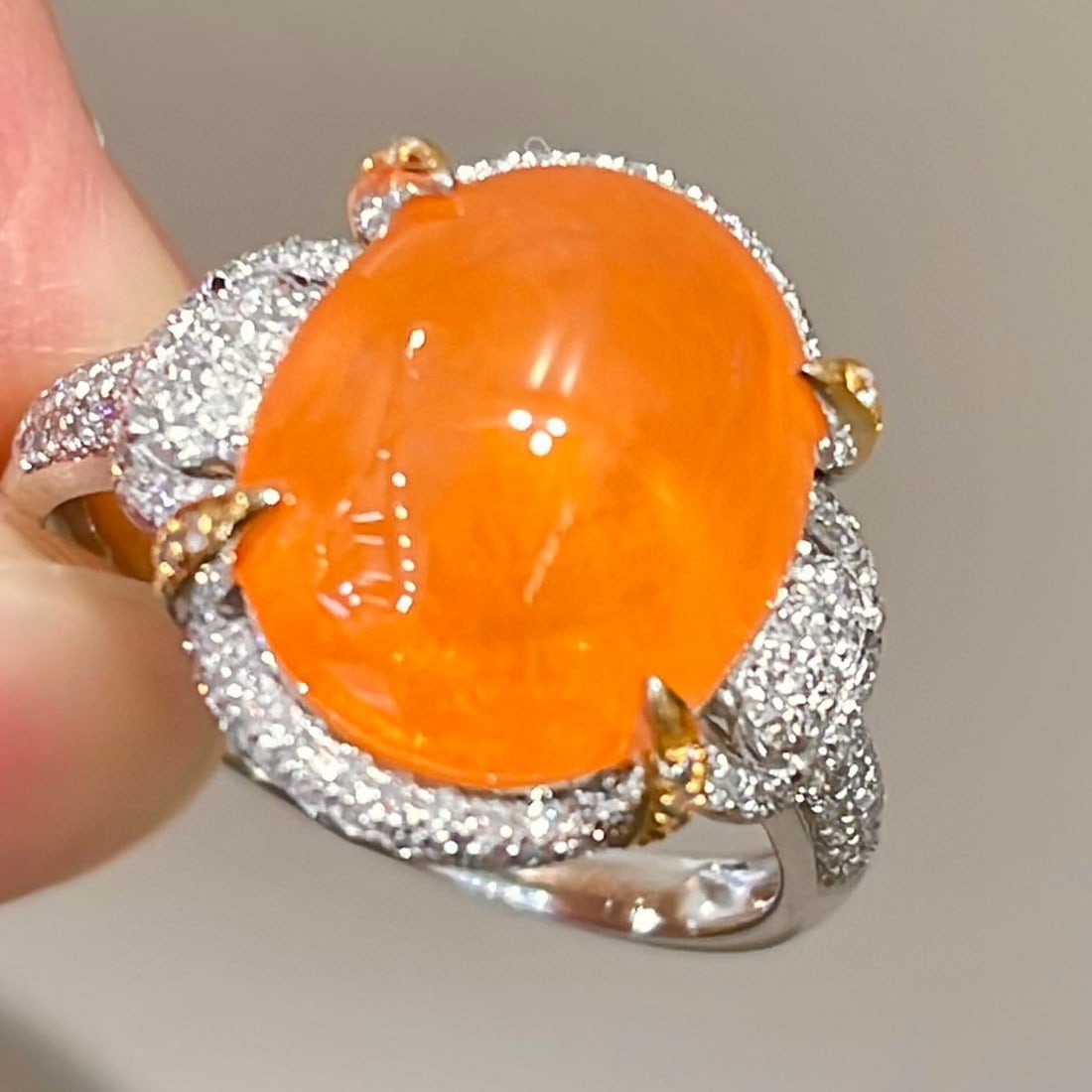 14k Gold 9.32 Ct Natural Spessartine & Diamond Ring - 4