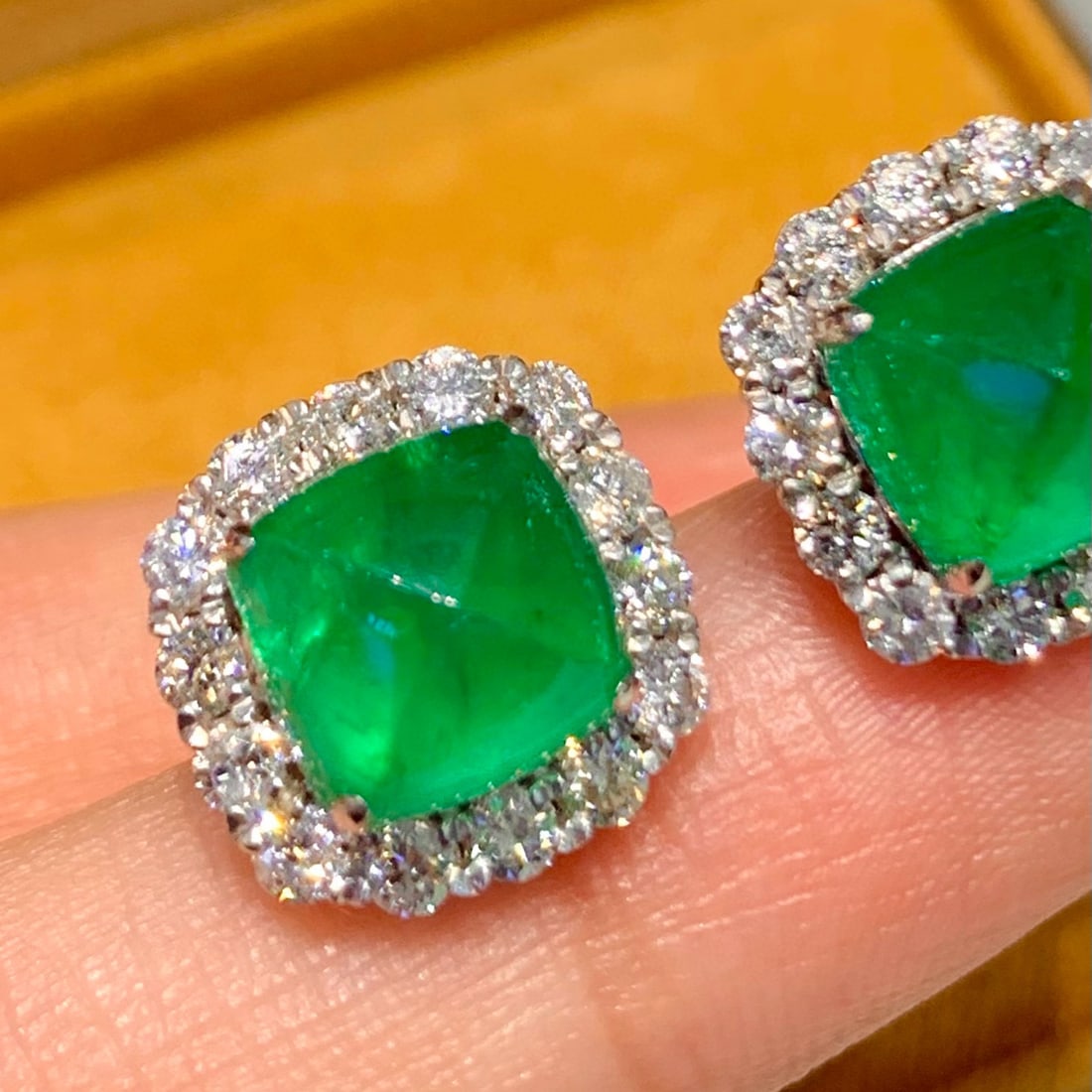 14k Gold 5.85 Ct Vivid Green Natural Emerald & Diamond Earrings - 5