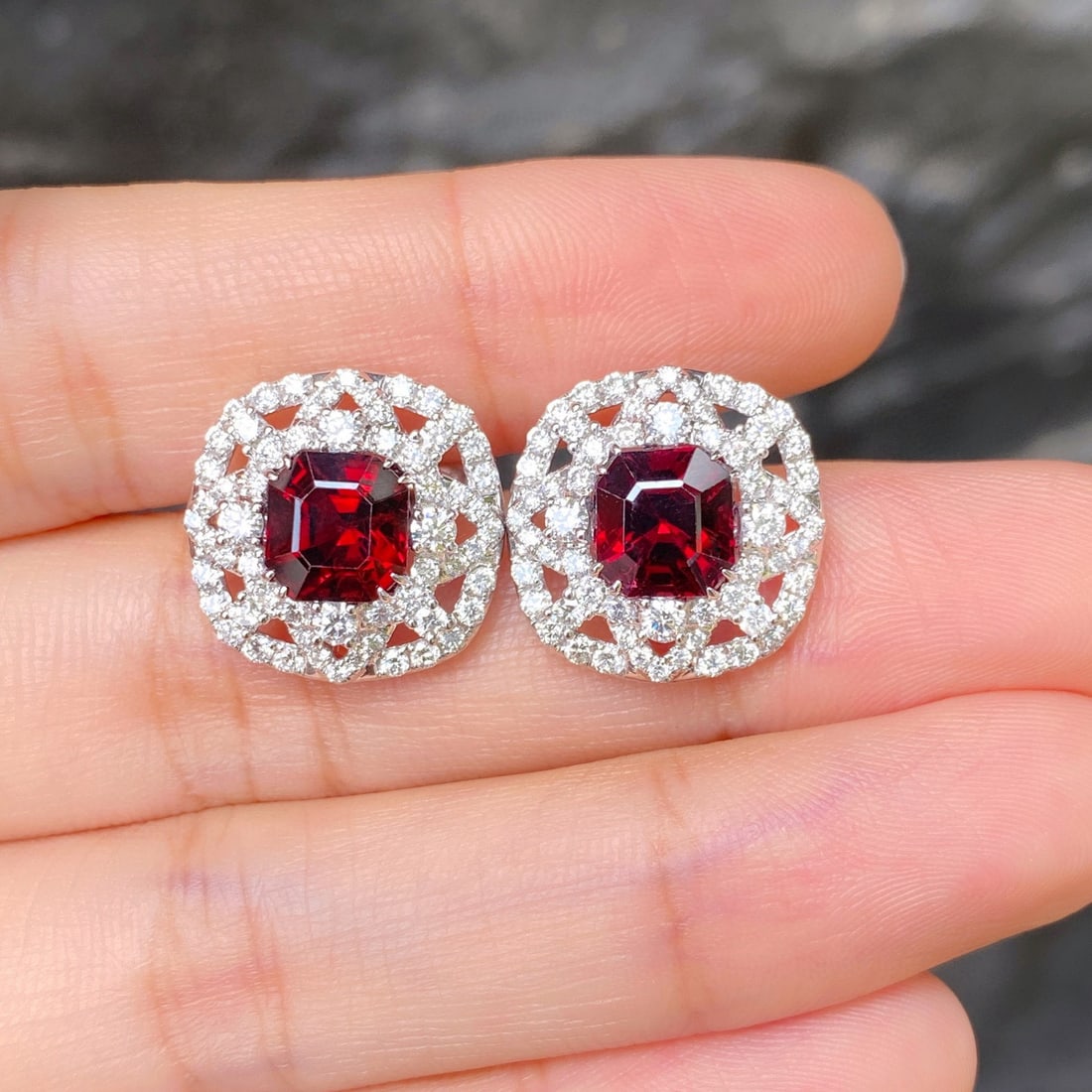 14k Gold 5.81 Ctw Natural Spinel & Diamond Earrings - 3
