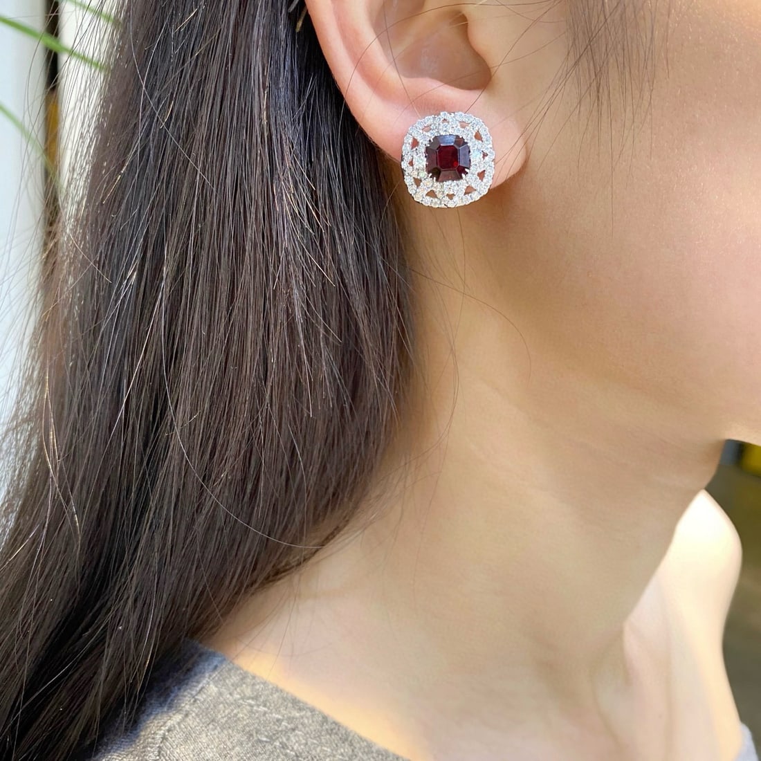 14k Gold 5.81 Ctw Natural Spinel & Diamond Earrings - 4