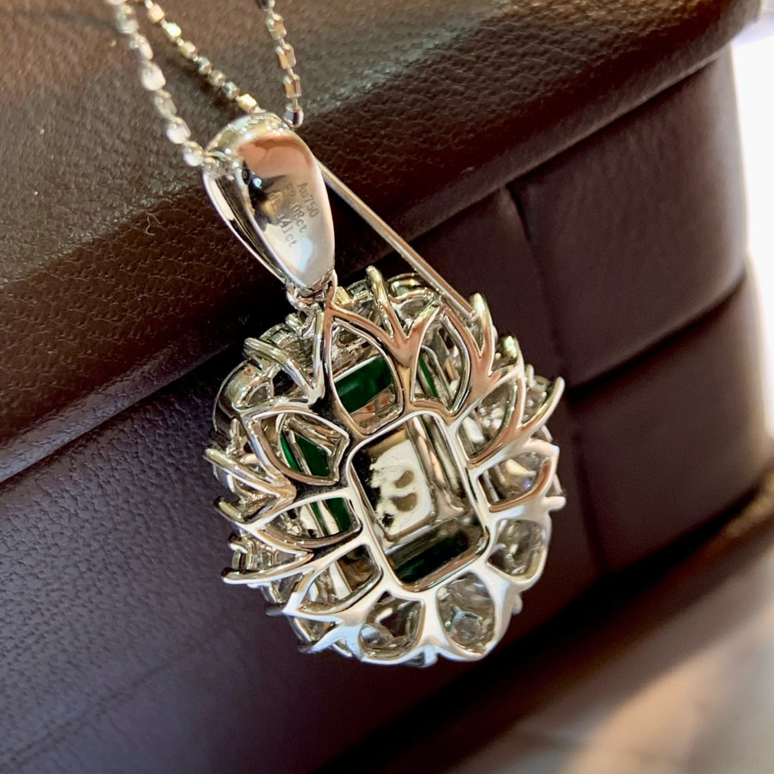 14k Gold 3.22 Ctw Vivid Green Natural Emerald & Diamond Pendant( Without Chain ) - 5