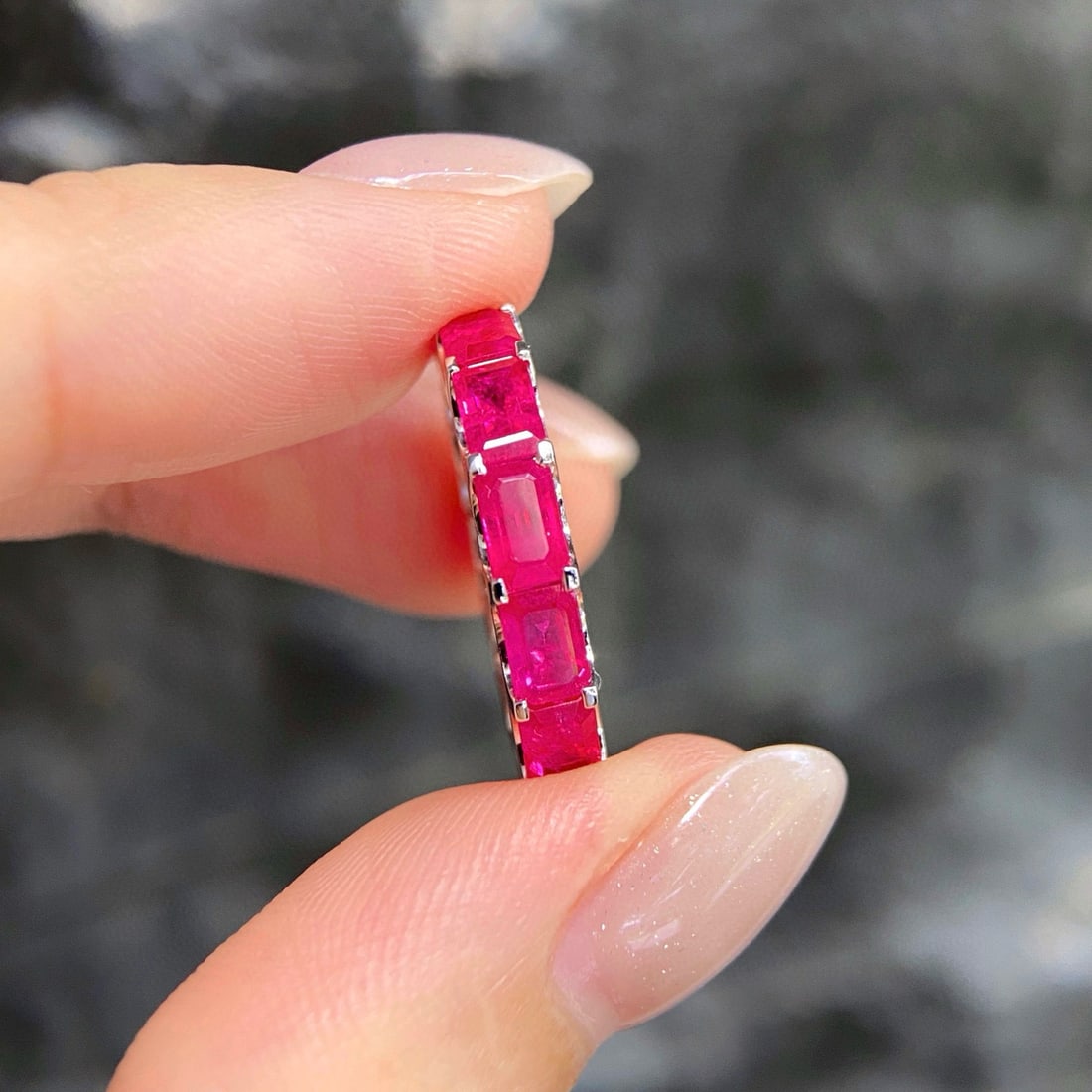 14k Gold 5.88 Ct Natural Ruby Ring: Ref:231060197 // gold content:14k gold // ring size:7. 25us // // main gemstone:ruby // shape:octagonal // carat weight:5. 88ct // color:red // treatment:natural // Low Estimate: 5500 Condition: New