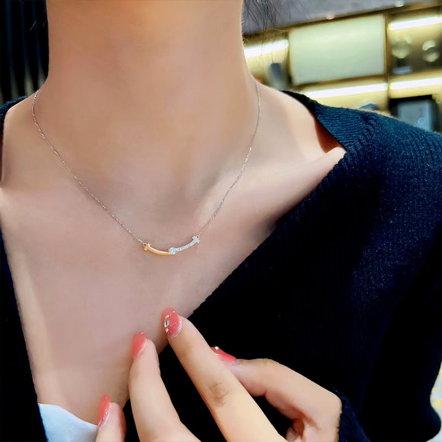 14k Gold 0.13 Ctw Natural H Diamond Necklace - 5