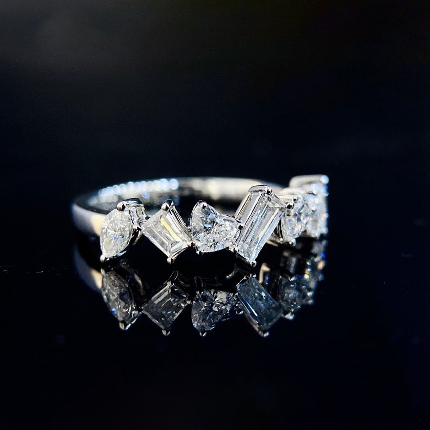 14k Gold 0.80 Ct Natural H Diamond Ring: Ref:231060214 // gold content:14k gold // ring size:7. 25us // // main gemstone:diamond // shape:multiply // carat weight:0. 80ct // clarity grade:vs-si // color:h // treatment:natural // Low