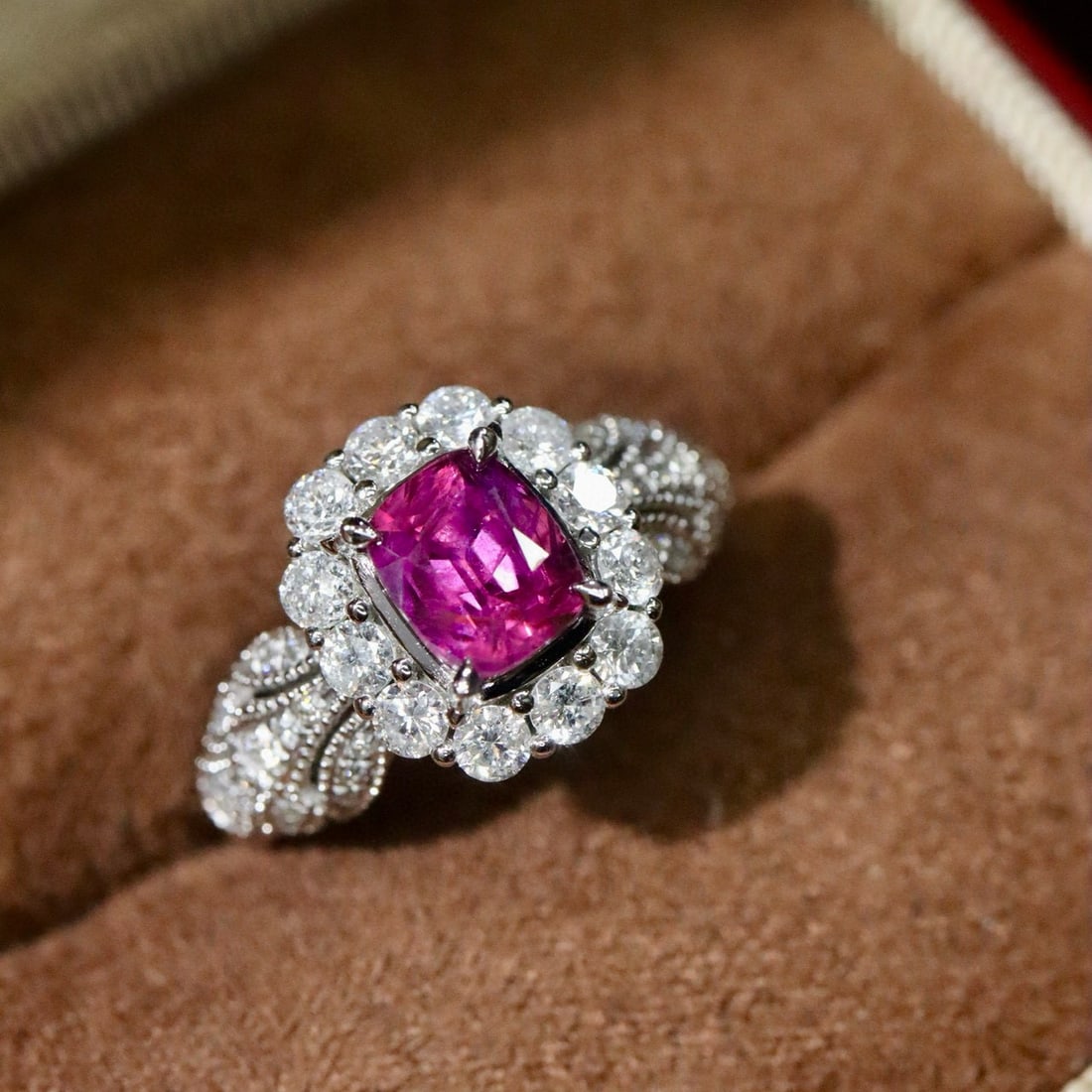 14k Gold 2.01 Ctw Natural Ruby & Diamond Ring - 3
