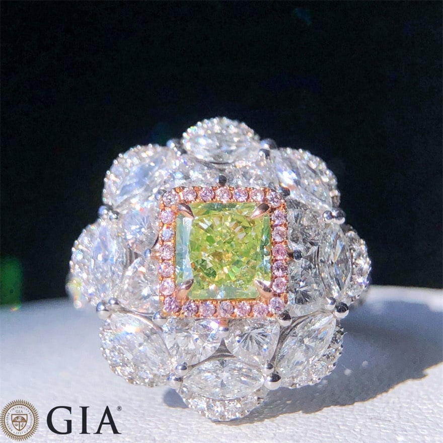 14k Gold 3.70 Ctw Natural Green Diamond & Diamond Ring/pendant( Without Chain ): Ref:231060265 // gold content:14k gold // ring size:7. 25us // // main gemstone:green diamond // shape:cushion // carat weight:1. 00ct // clarity grade:si1 // color:green // treatment:natural // //
