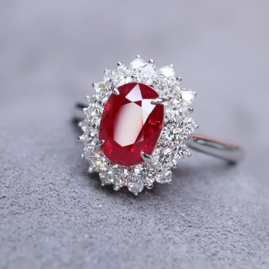 14k Gold 2.19 Ctw Natural Ruby & Diamond Ring - 5