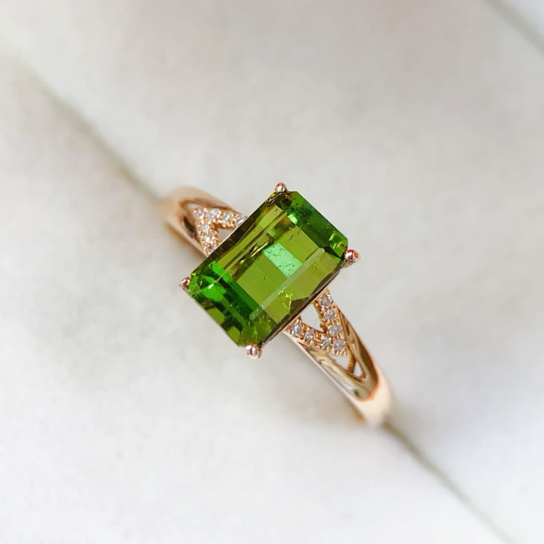 14k Gold 1.7 Ct Natural Tourmaline & Diamond Ring - 4
