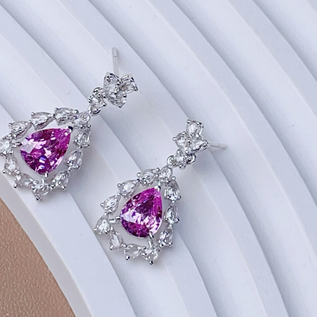 14k Gold 2.4 Ct Natural Sapphire & Sapphire Earrings - 3