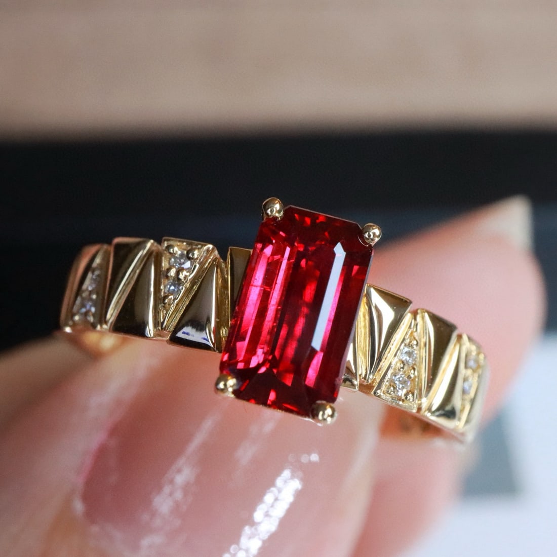 14k Gold 1.11 Ctw Natural Ruby & Diamond Ring - 6