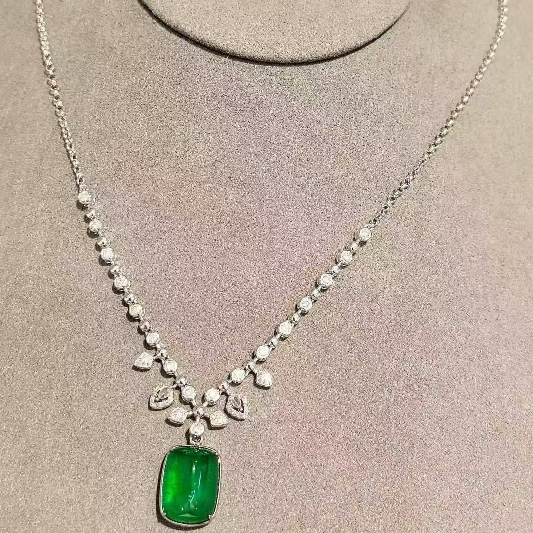 14k Gold 10.36 Ctw Vivid Green Natural Emerald & Diamond Necklace - 3