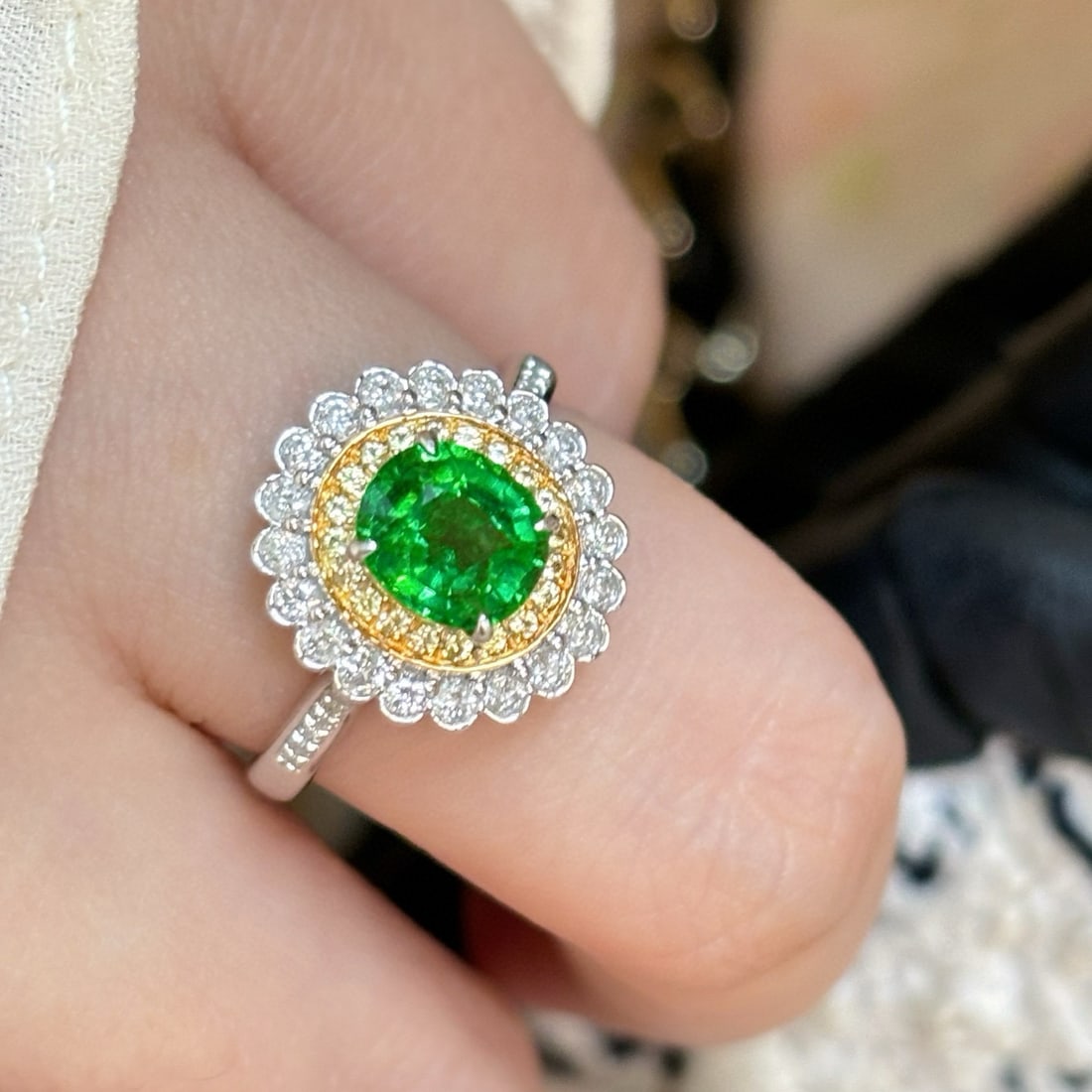 14k Gold 1.3 Ct Vivid Green Natural Tsavorite & Diamond Ring - 4