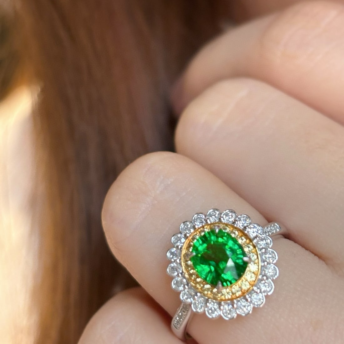 14k Gold 1.3 Ct Vivid Green Natural Tsavorite & Diamond Ring - 7