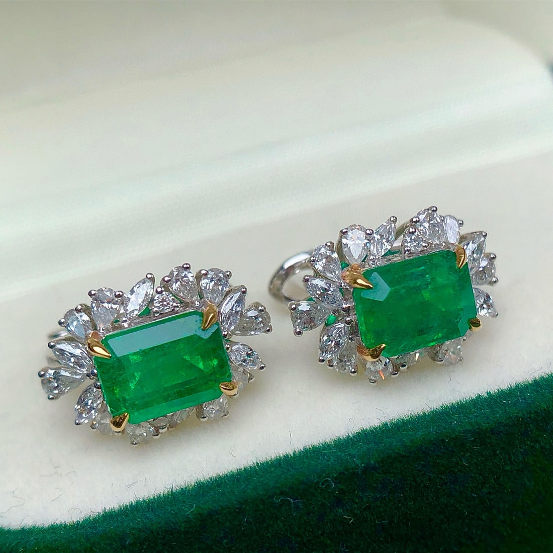 14k Gold 4.46 Ctw Vivid Green Natural Emerald & Diamond Earrings - 2