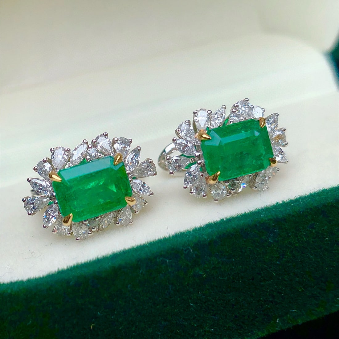 14k Gold 4.46 Ctw Vivid Green Natural Emerald & Diamond Earrings - 3