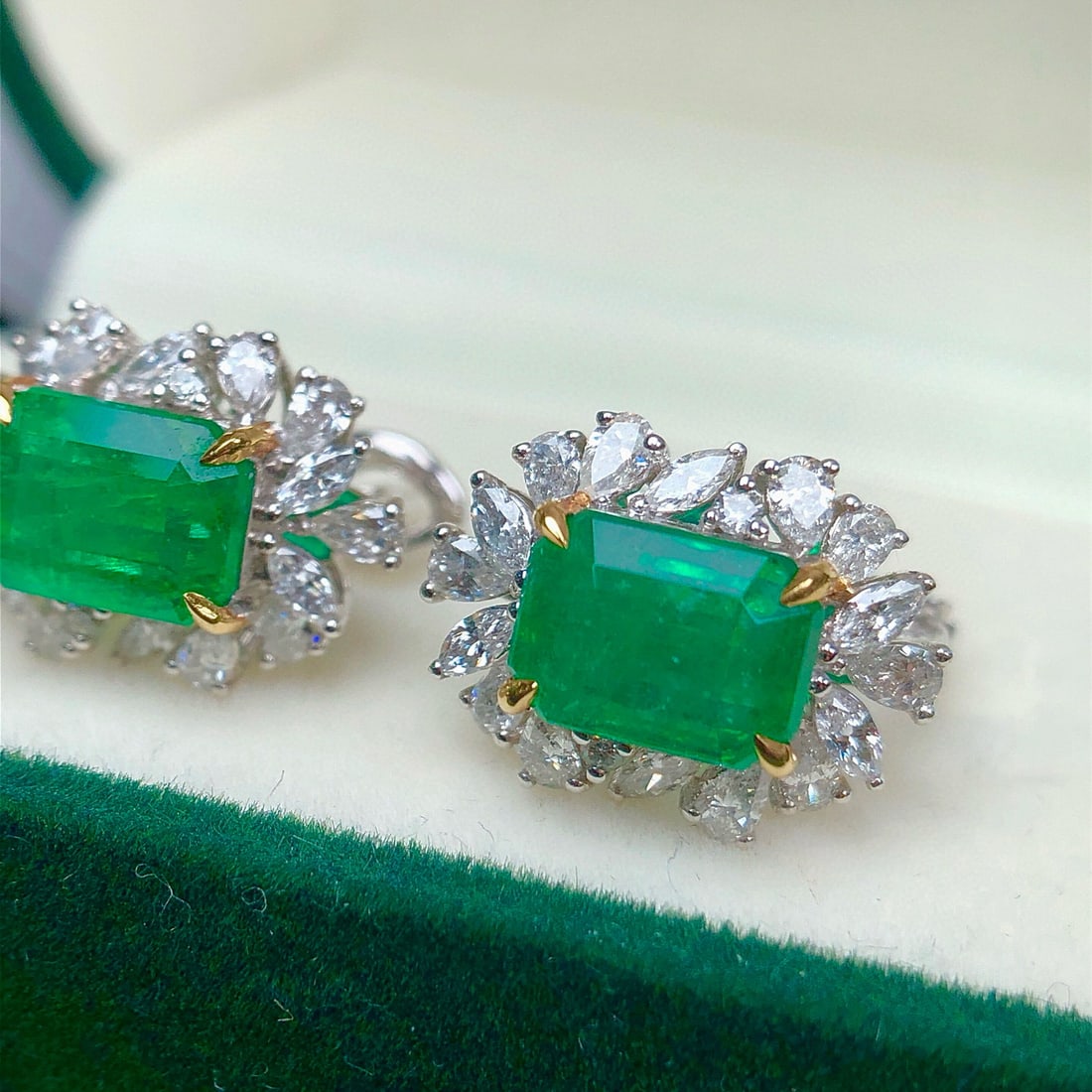 14k Gold 4.46 Ctw Vivid Green Natural Emerald & Diamond Earrings - 4