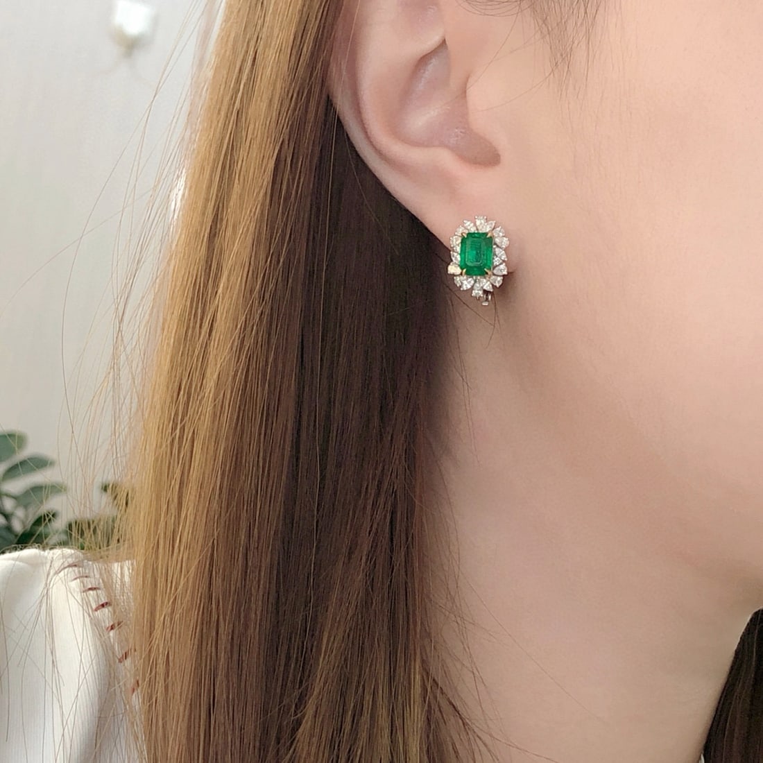 14k Gold 4.46 Ctw Vivid Green Natural Emerald & Diamond Earrings - 7
