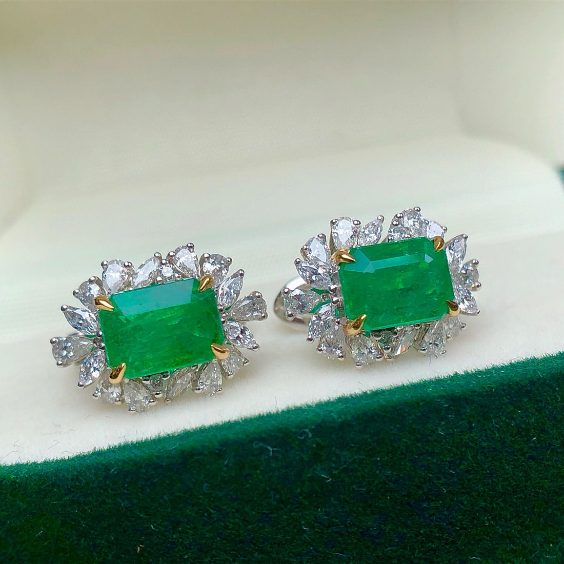 14k Gold 4.46 Ctw Vivid Green Natural Emerald & Diamond Earrings - 8